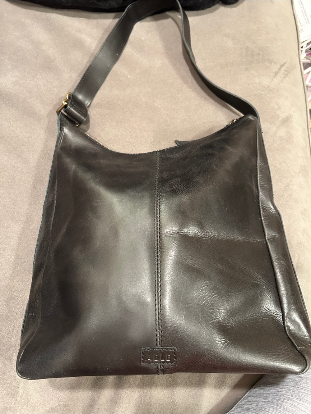 ABLE Black Genuine Leather Hobo Bag Shoulder Purse Adjustable Strap Zip Closure - Picture 4 of 12